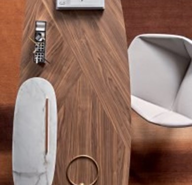 © BNGAUSSREGAL_1.jpg