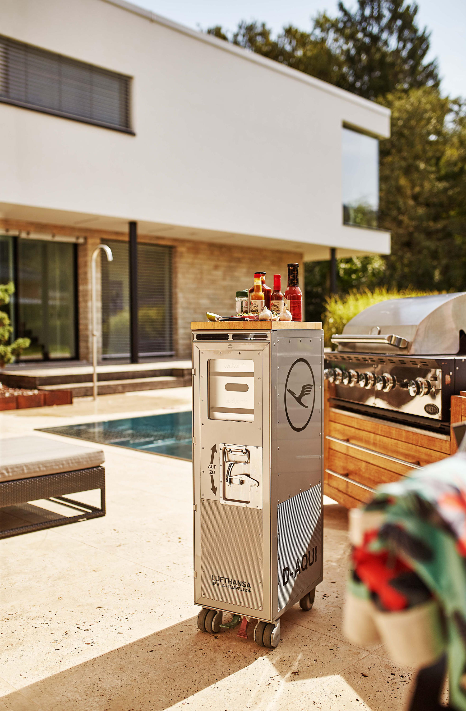 bordbar rivet rocker Lufthansa JU52 retro Flugzeug Trolley Minibar