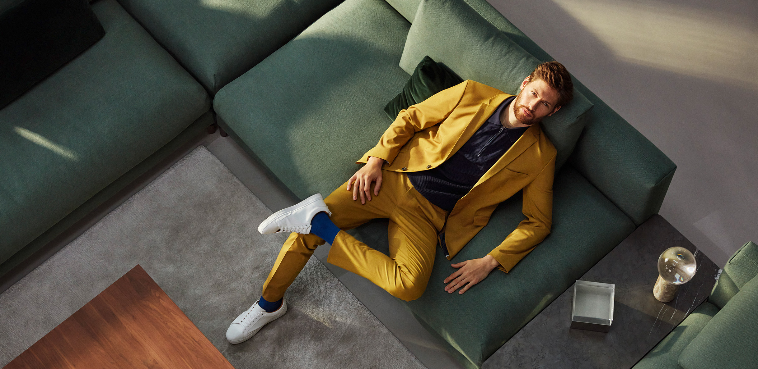 Rolf Benz NUVOLA Sofa Topview mit People