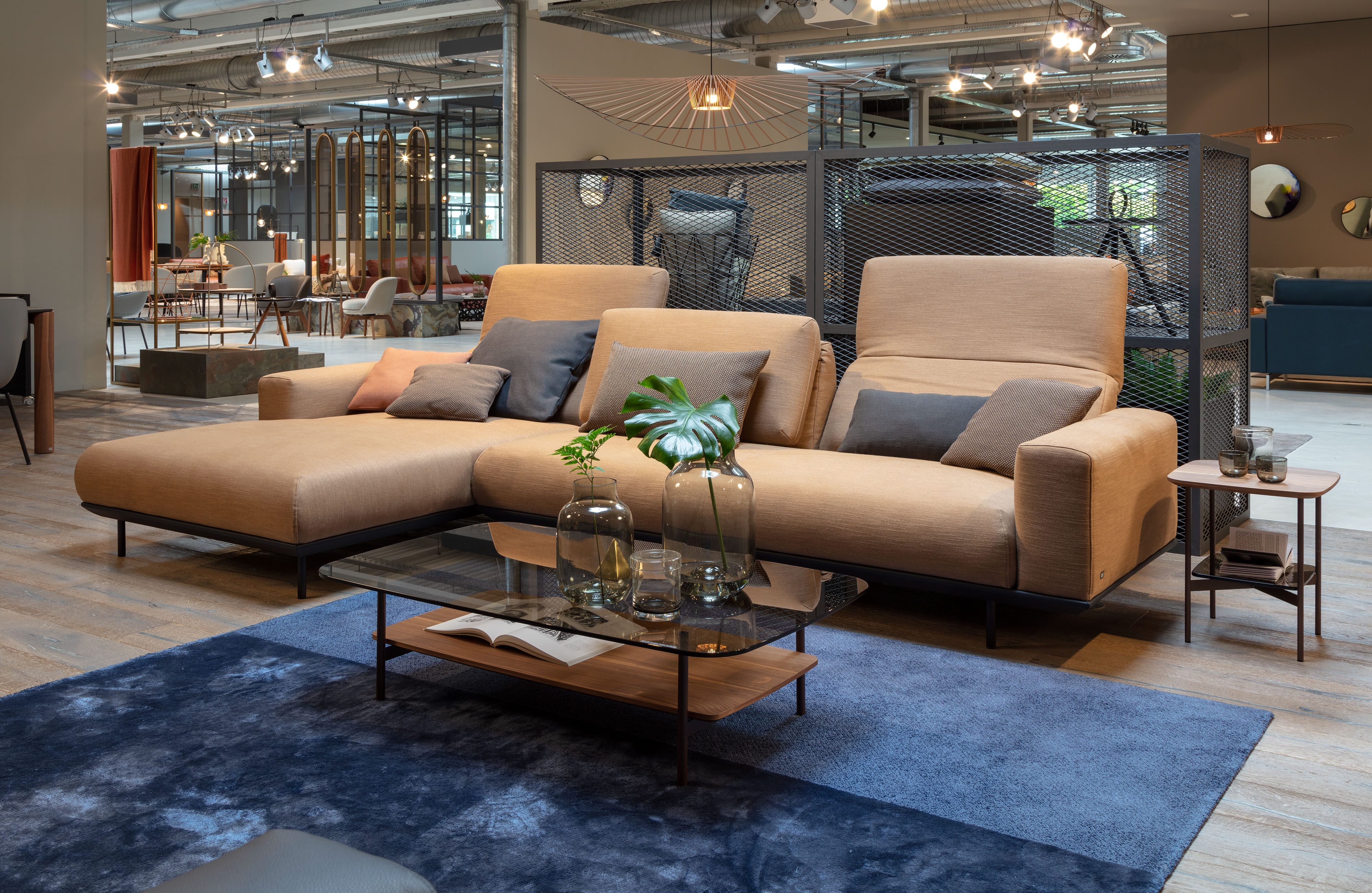 Rolf Benz YUNA Sofa mit Recamiere Stoff (3) Wohndesign Maierhofer