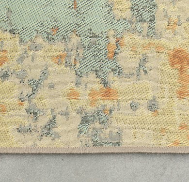 © ZU6200004GR_2.jpg