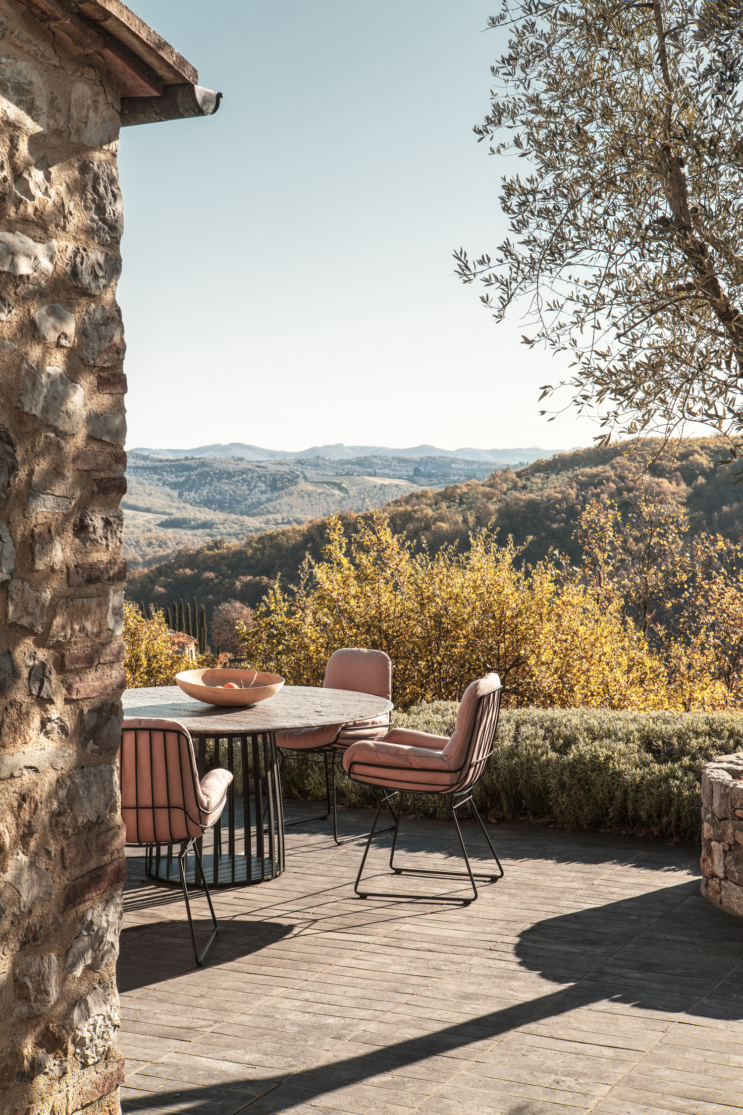 JANUA BC07 Outdoor Tisch Stein Freifrau Leyasol Stuhl 03