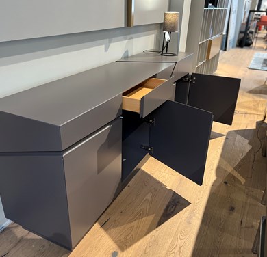 © WMSIDEBOARD_1.jpg