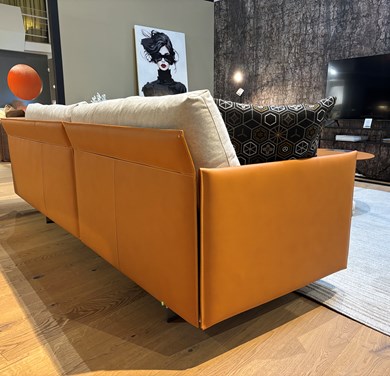 © PFGRANTORINO_1.JPG