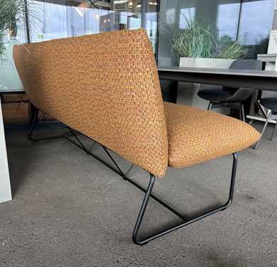 © BULLAPEROOD37_1.JPG