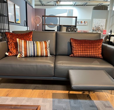 © RBCARA38107_1.jpg