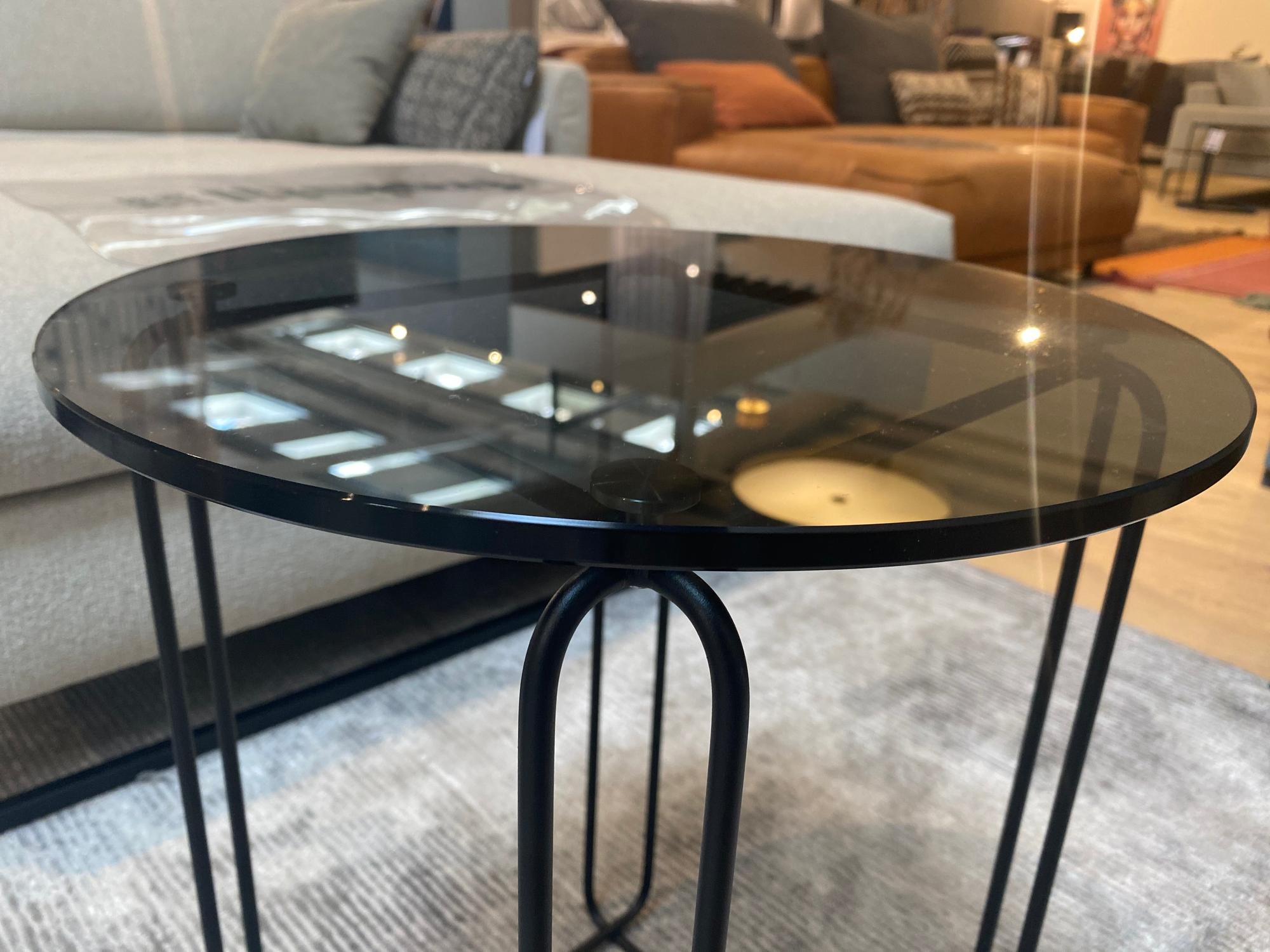 &copy; 182-300-DM40-_2.jpg