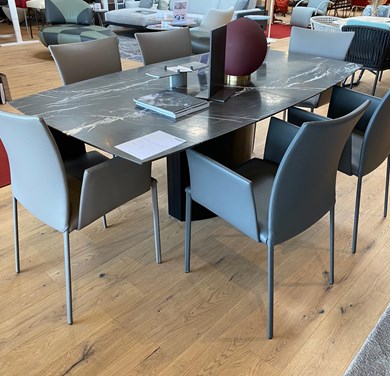 © ADLER-LL-1224_1.jpg