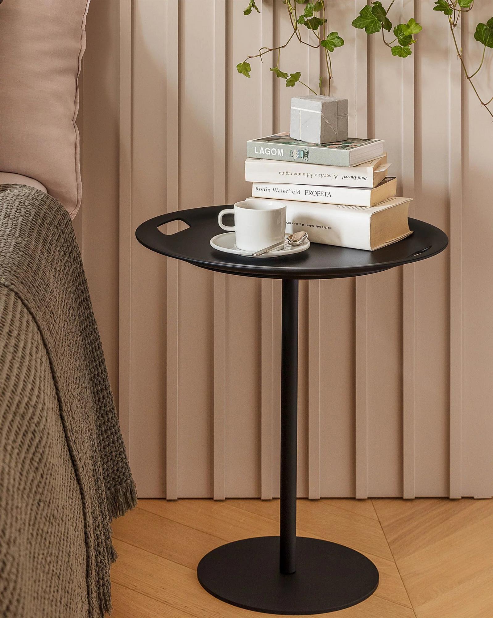 &copy; ALESSIJM12BB_1.jpg