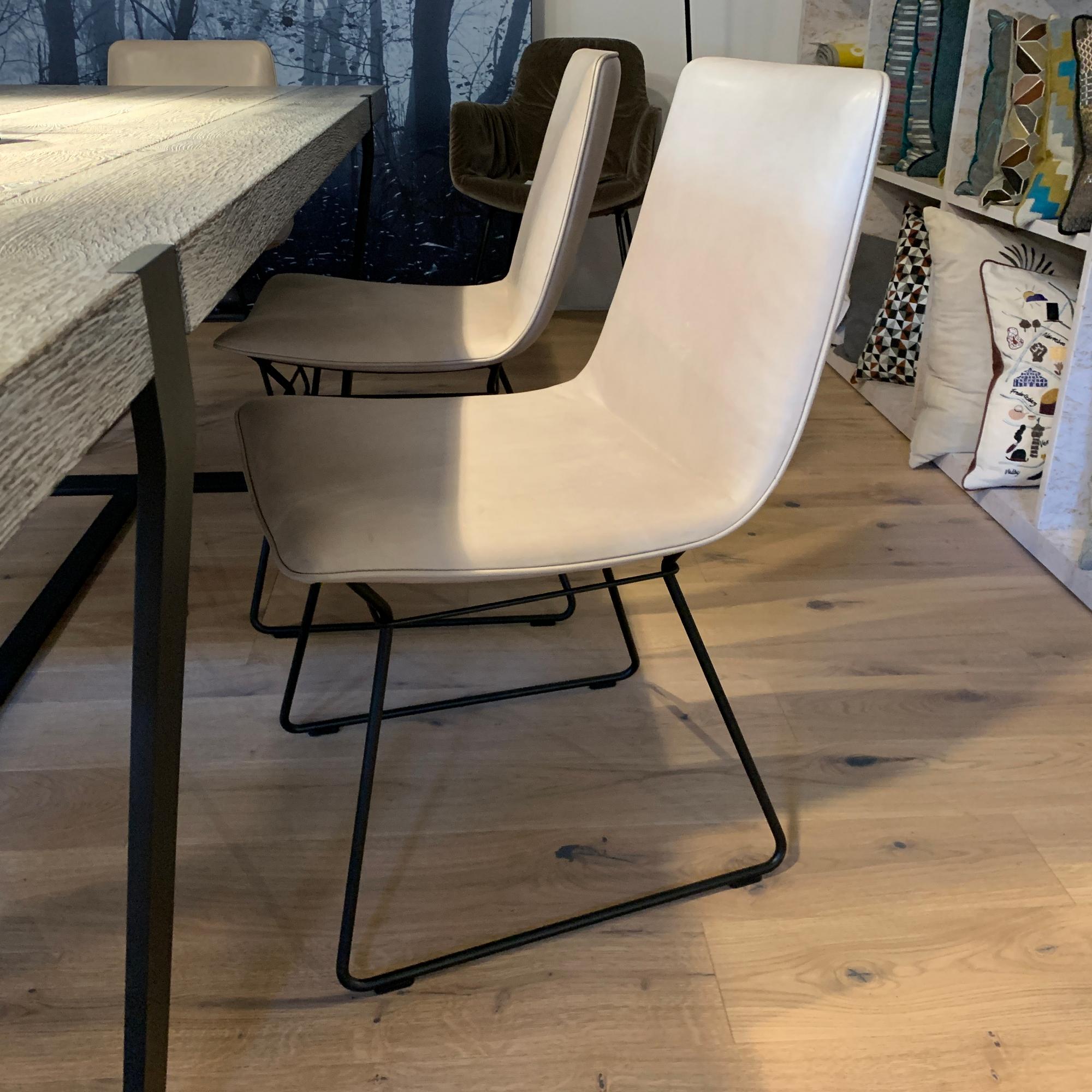 &copy; AMELIE-BASIC1_3.jpg