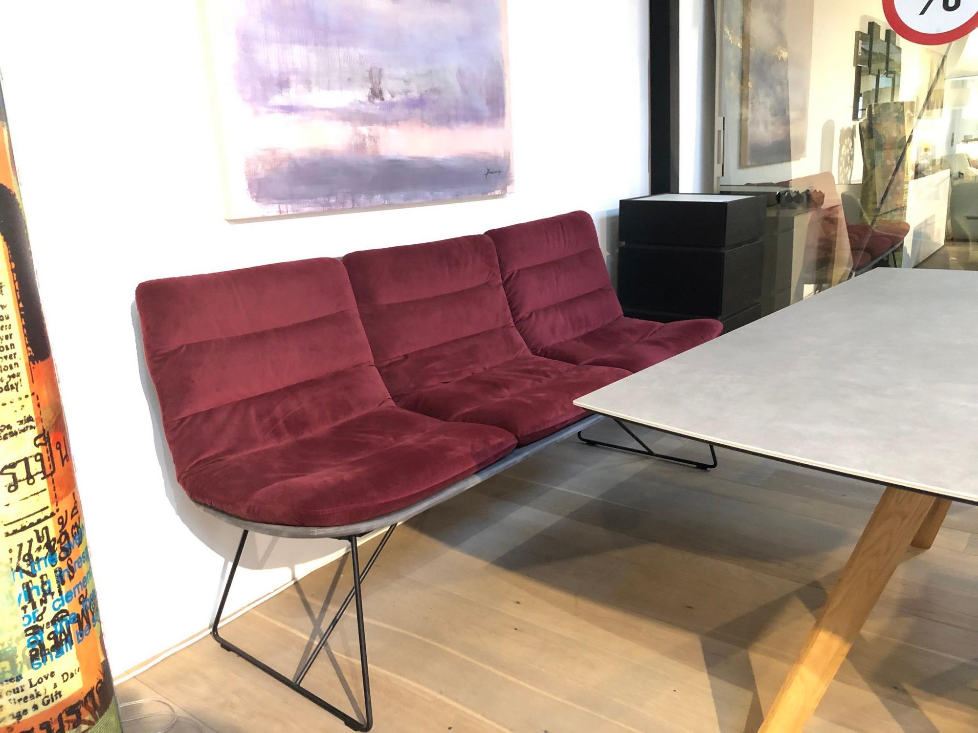 &copy; ARVA_BANK_AB2_1.jpg