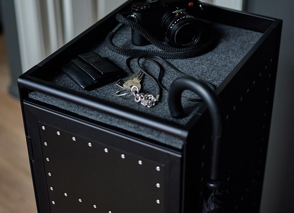 &copy; BBARRIVETBAR_1.jpg