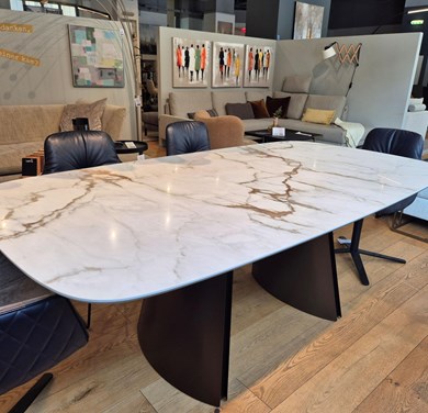 © BONTORIIMACCH_1.jpg