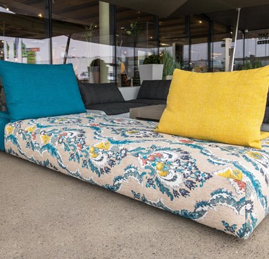 © BULLOD107033T_1.jpg