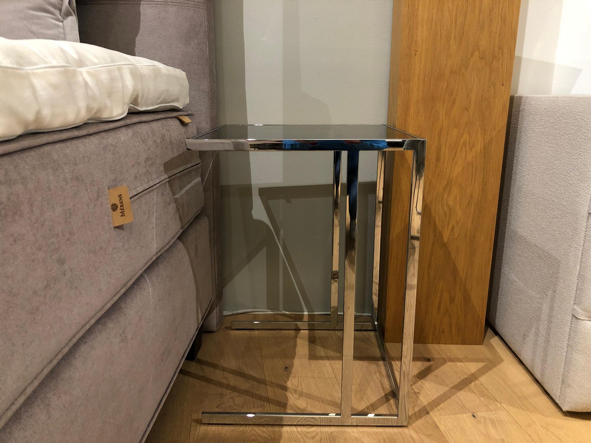 &copy; CAMEO-40-1-CH_1.jpg