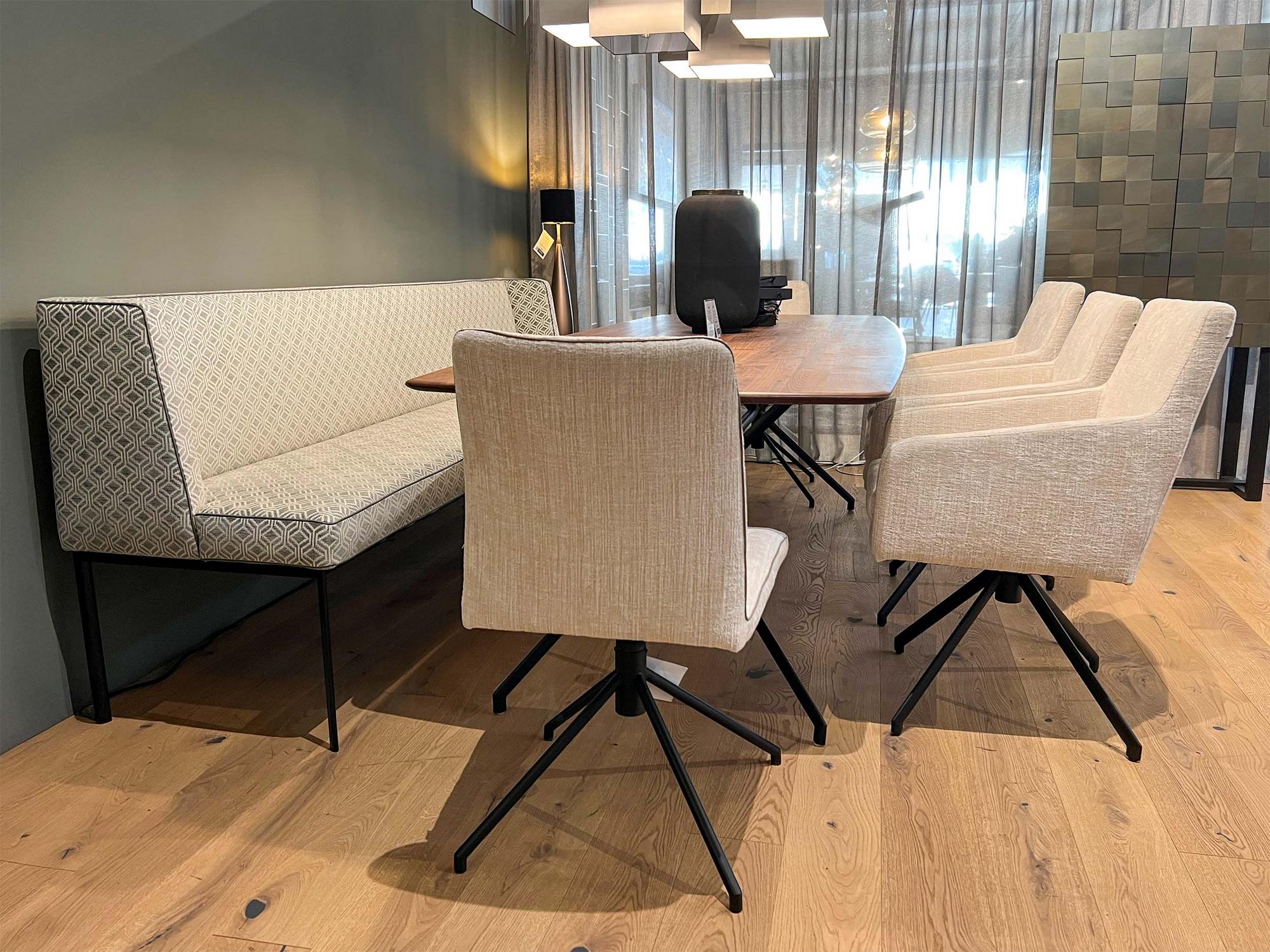 &copy; CKJUNA26KOKO_1.jpg