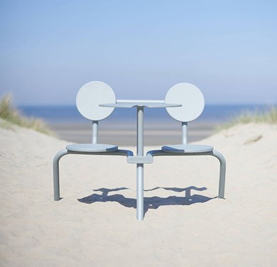 © EXBISTROO350_1.jpg