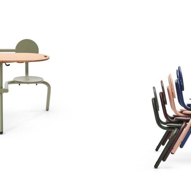 © EXBISTROO350_2.jpg