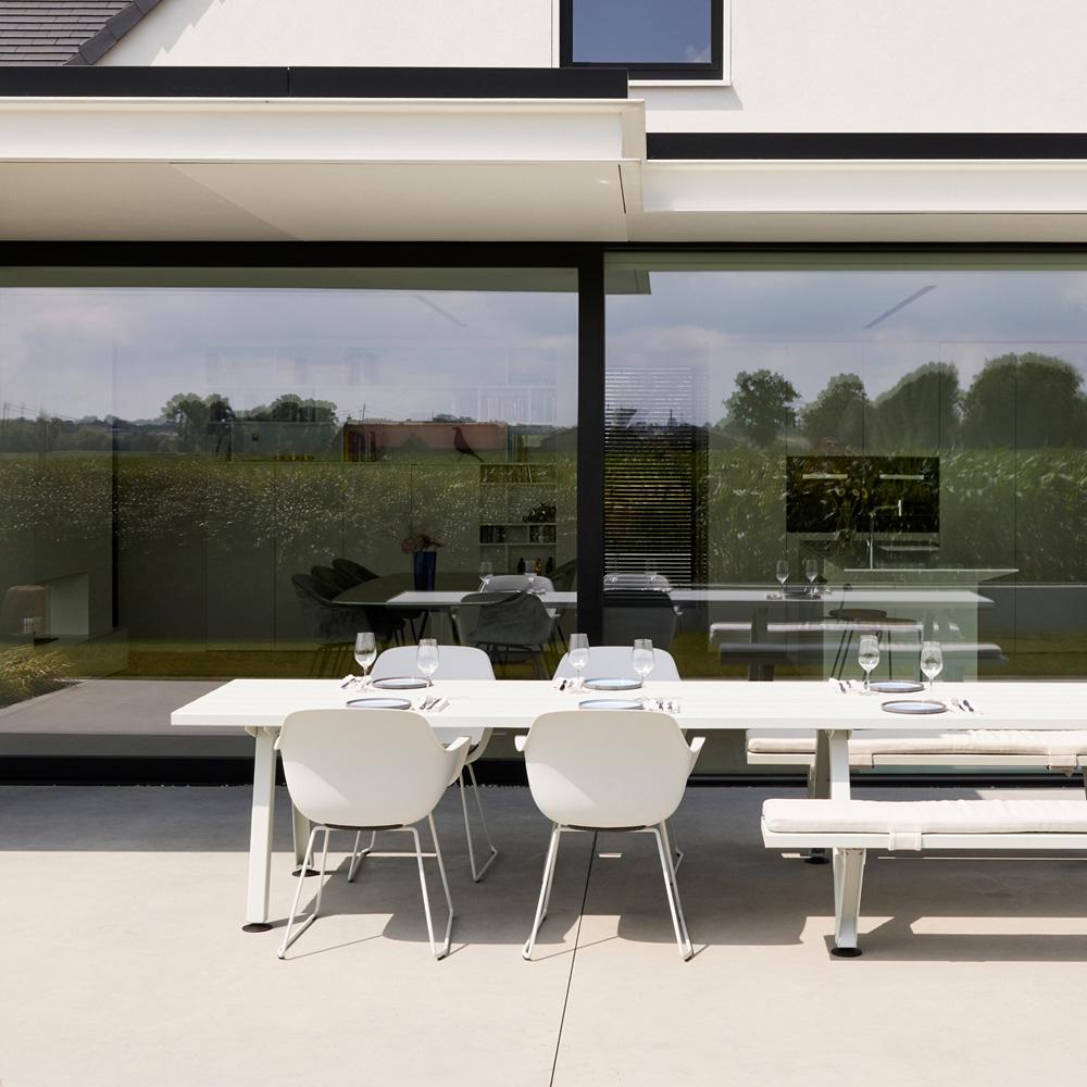 &copy; EXCAPTAIN270_1.jpg