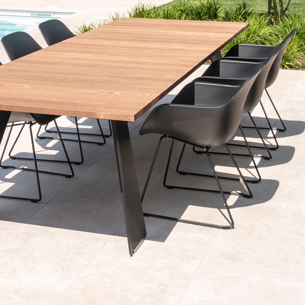 &copy; EXCAPTAINBLAC_1.jpg