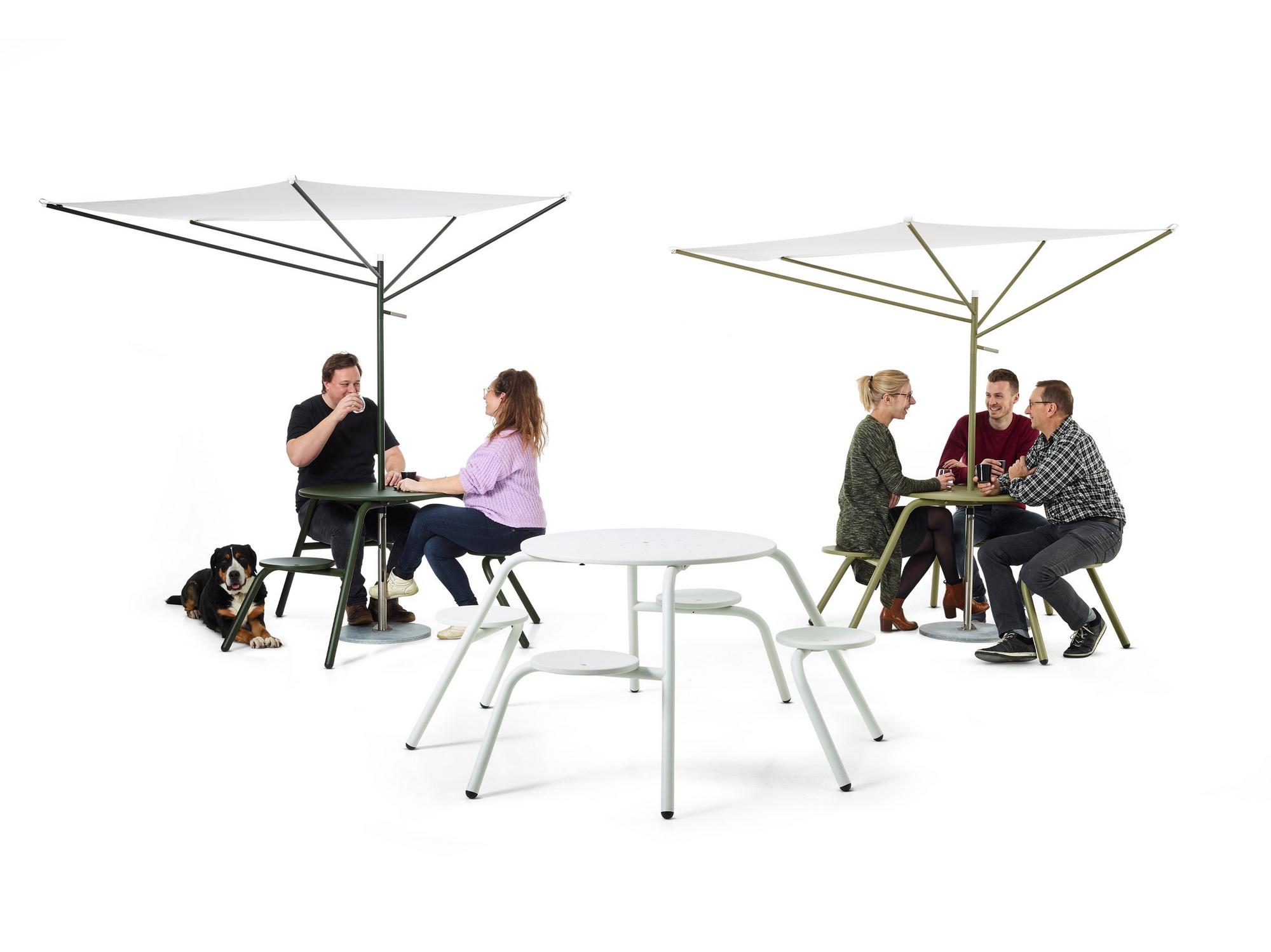 &copy; EXVIRUS90026_3.jpg