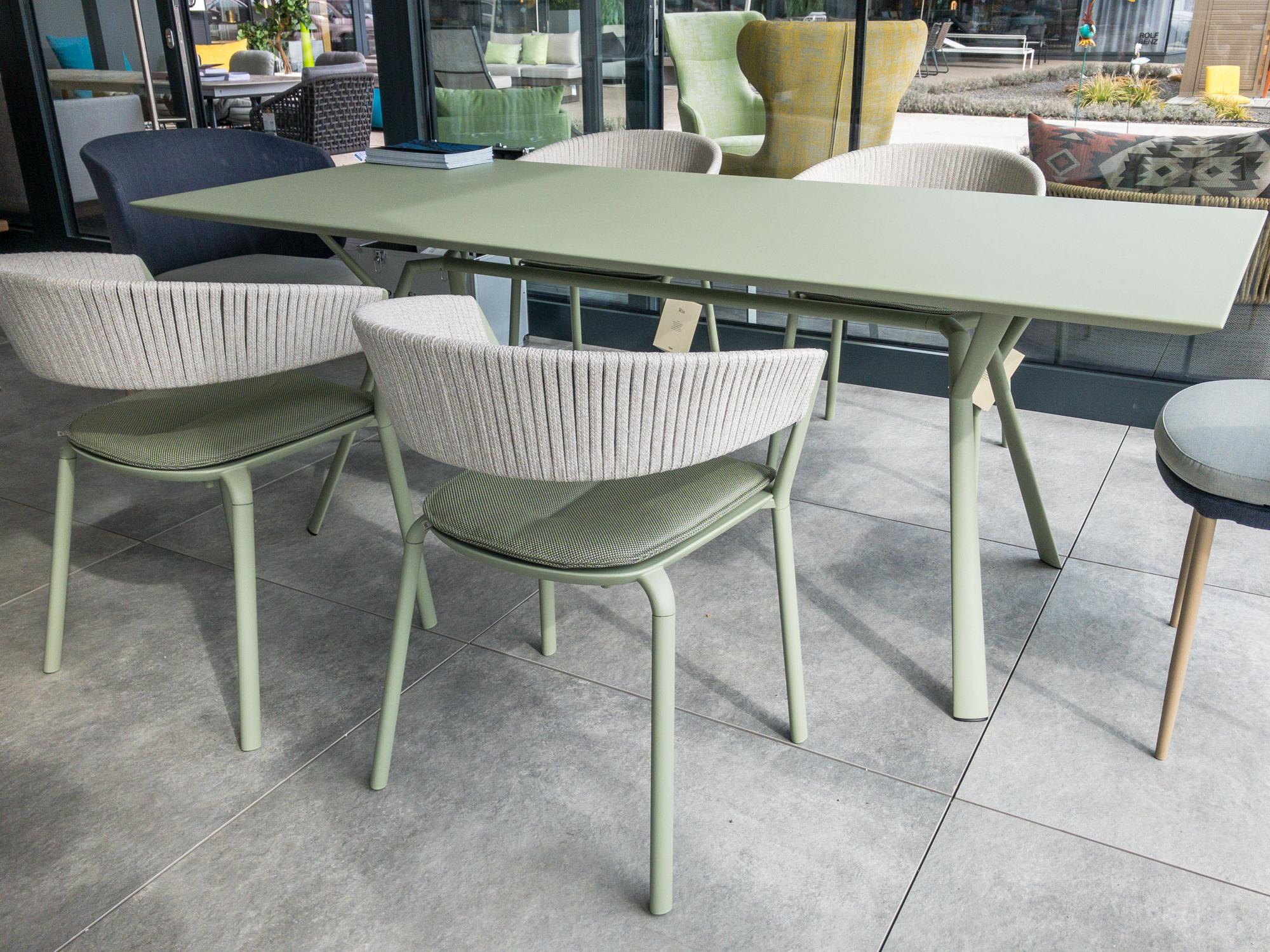 &copy; FAST7602RIA_1.jpg