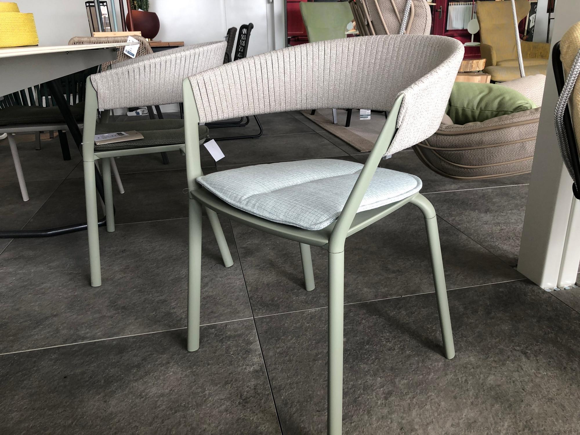 FAST 634 RIA SITZKISSEN