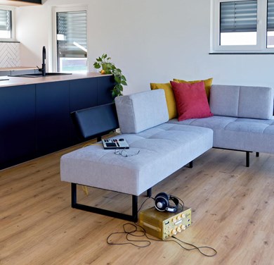 © FFTAKUMA5110_3.jpg