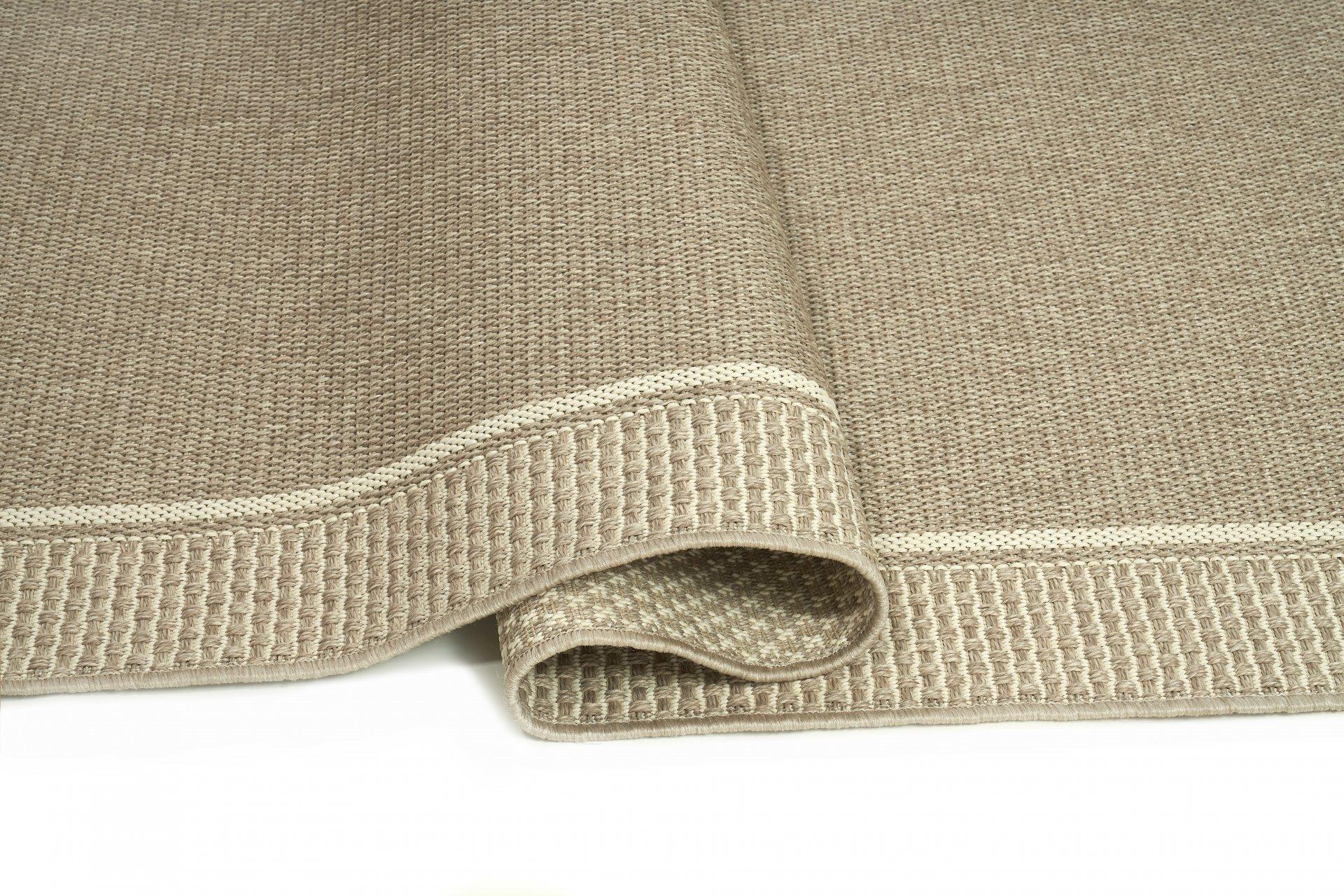 &copy; FGDESERTO200_1.jpg