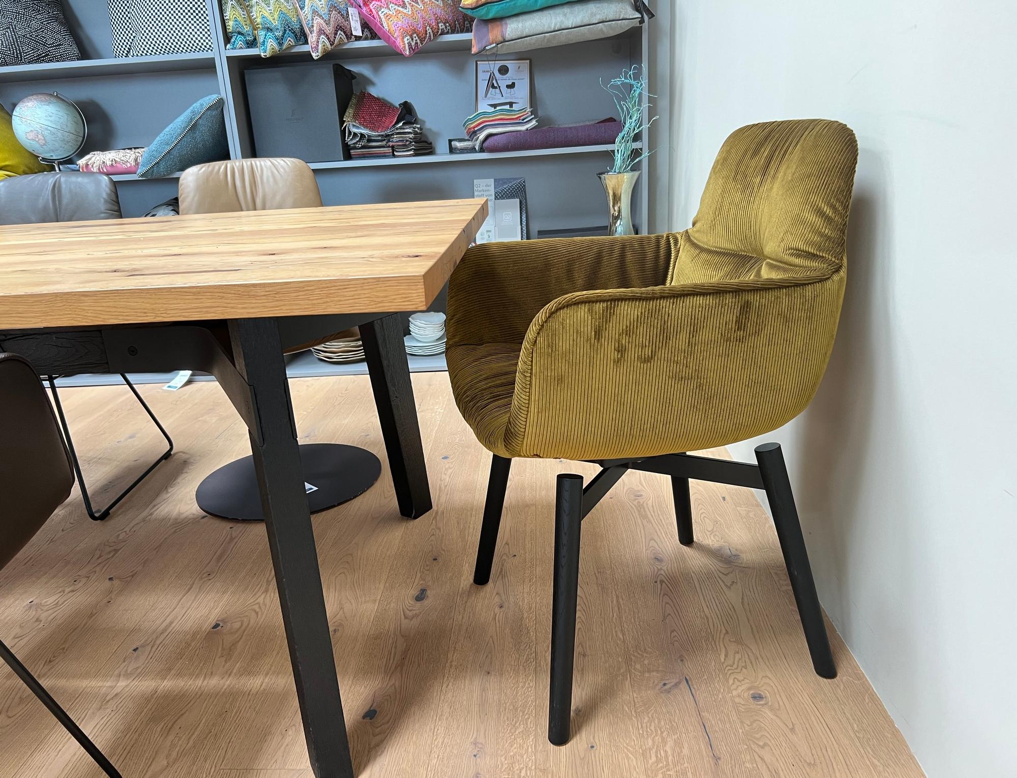 FREIFRAU LEYA ARMCHAIR HIGH