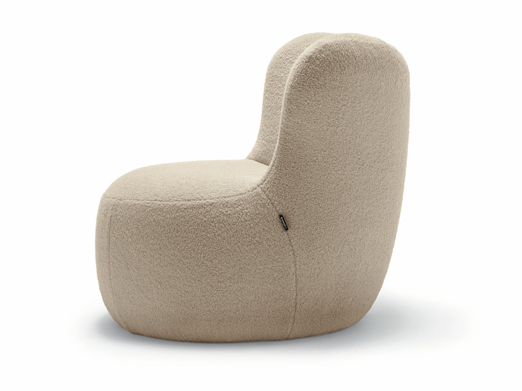 &copy; FS1736532_1.jpg