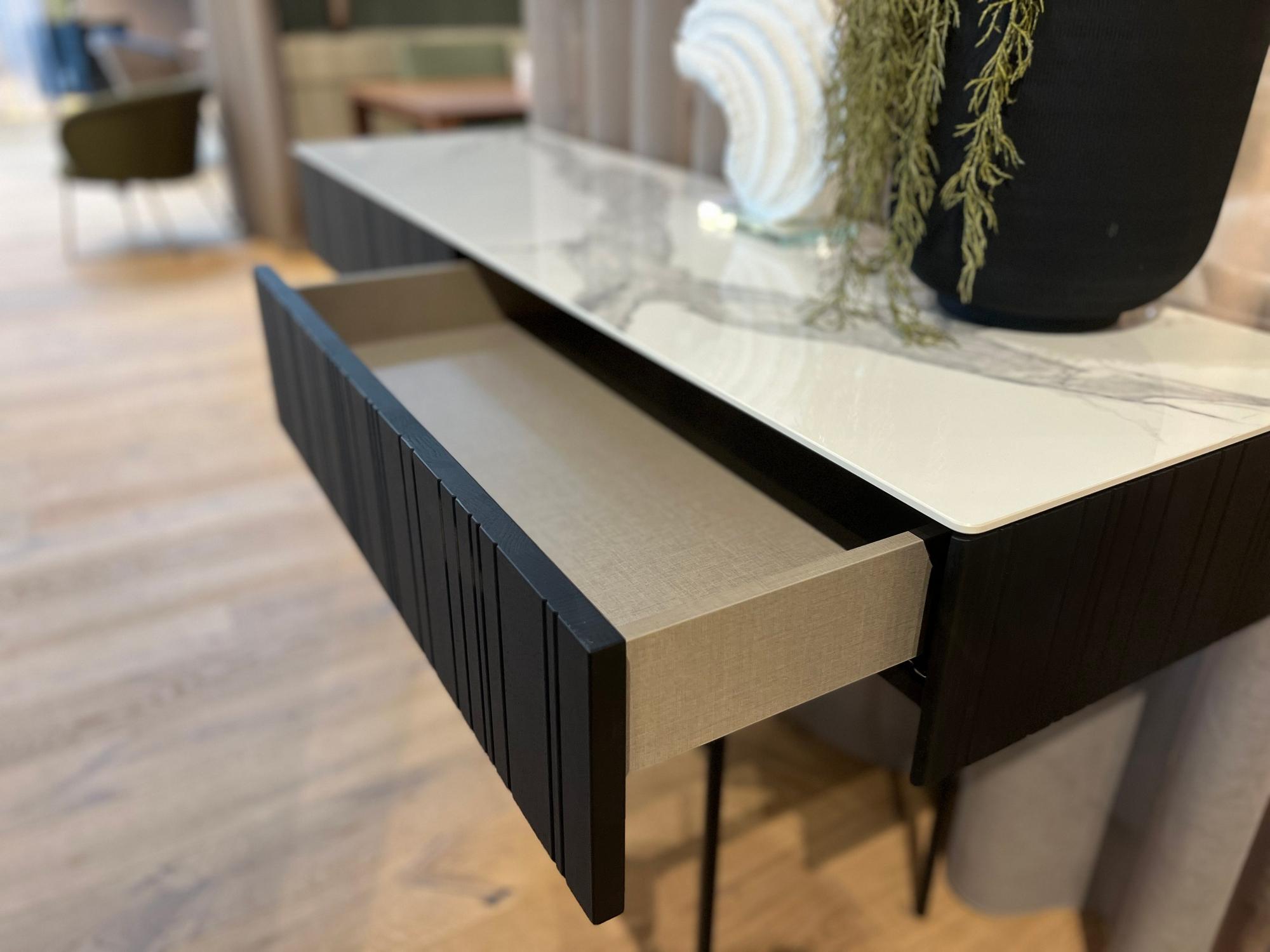 &copy; HAGINLINEPROT_1.jpg