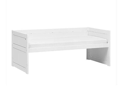 &copy; LTKOJENBETTDE_1.jpg