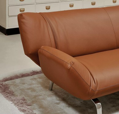 © LXDEVONOLIVA_1.jpg