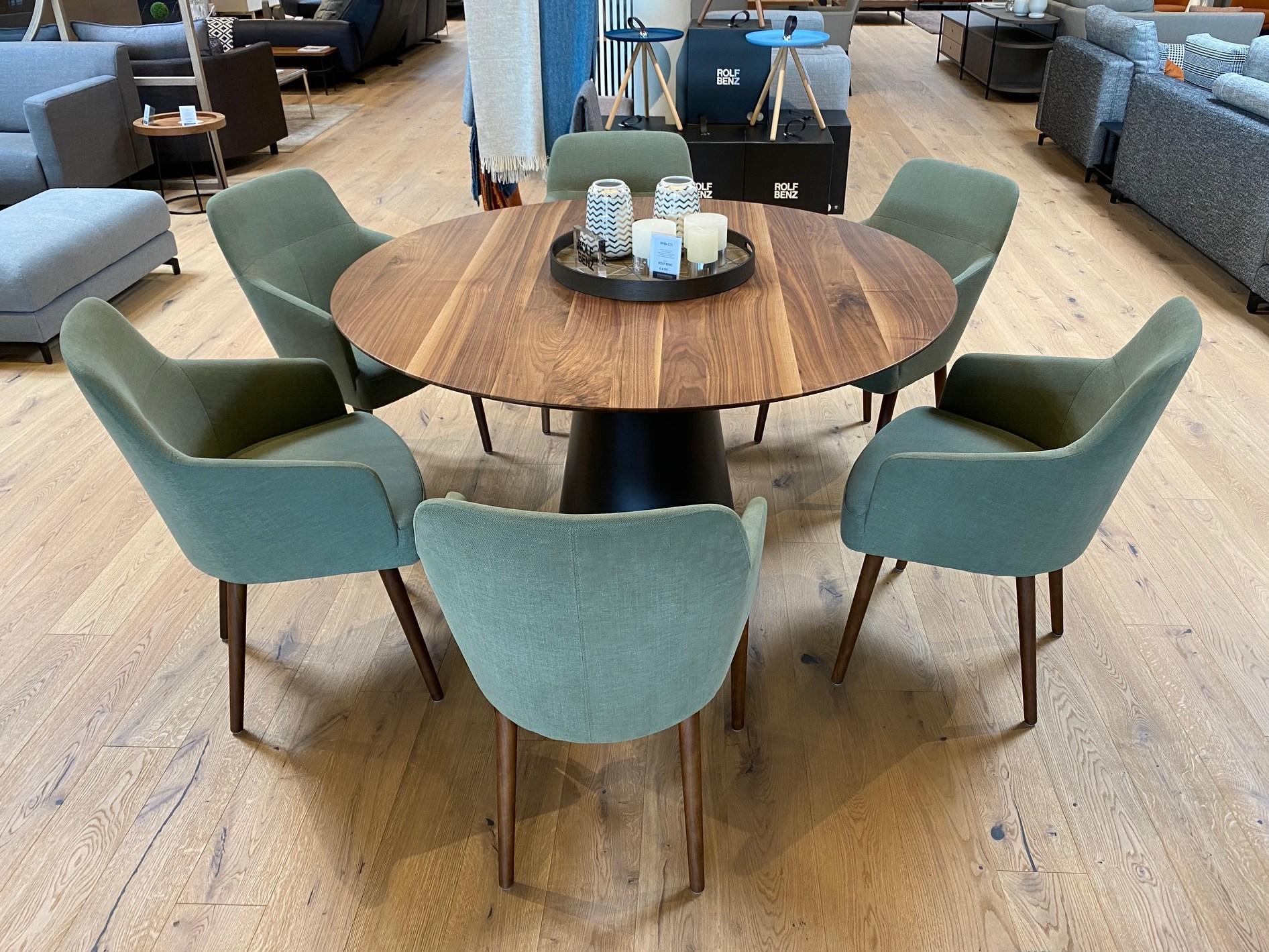 &copy; MONO_STUHL_GR_1.jpg