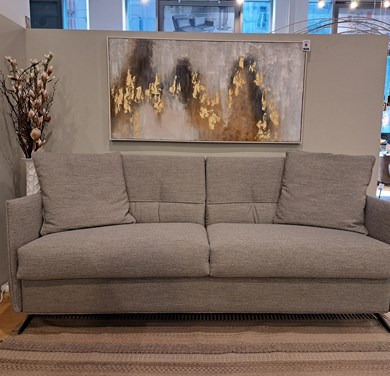 © POLTAYLORE10M_1.jpg