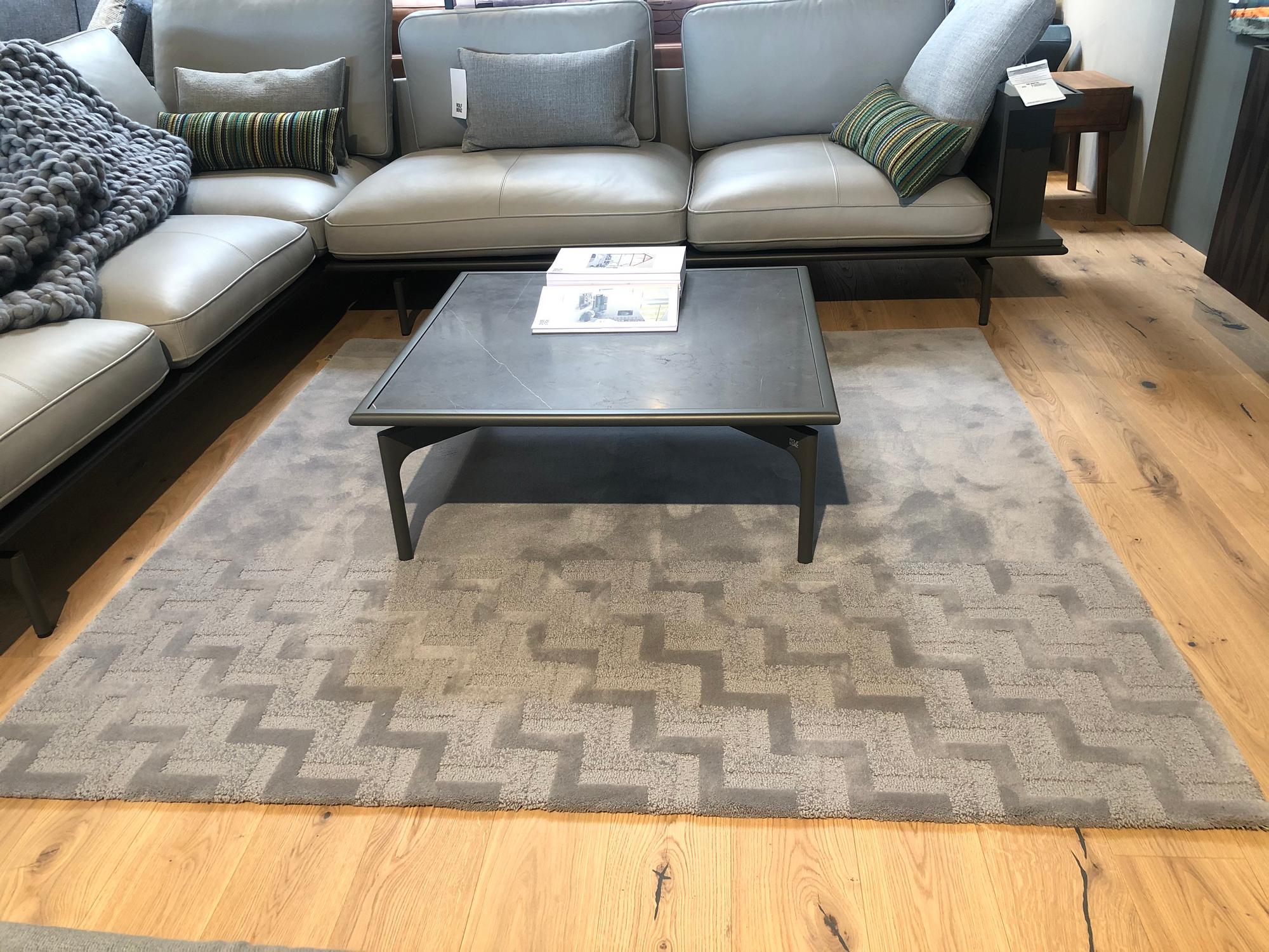 &copy; RB7360910_1.jpg