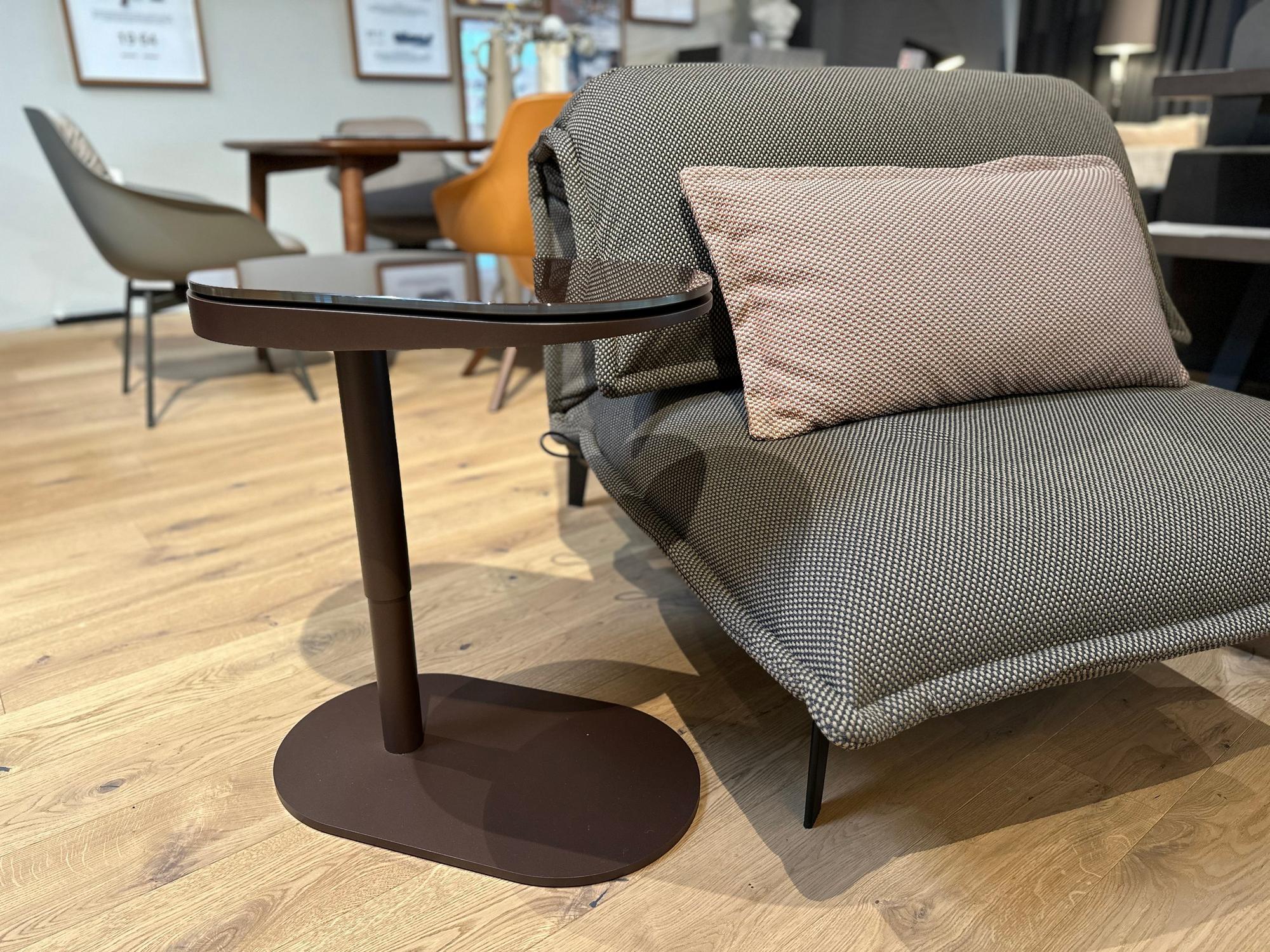 &copy; RB8030306_1.jpg