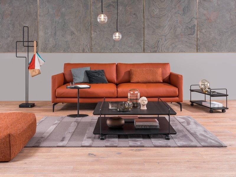 &copy; RB908111_1.jpg