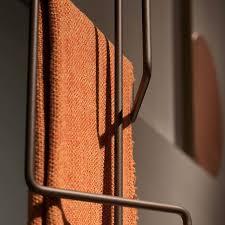 &copy; RB908113_2.jpg