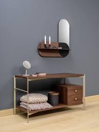 &copy; RB914733_1.jpg