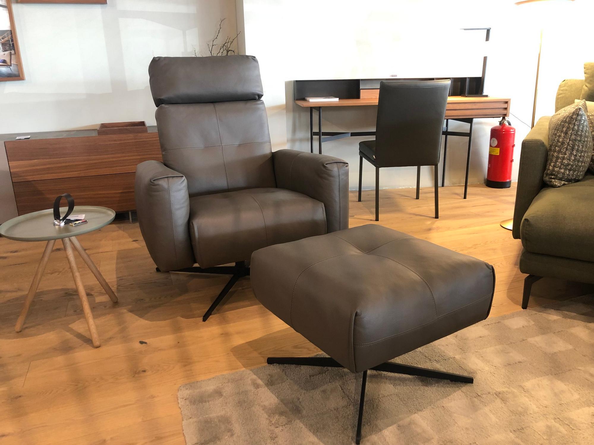 &copy; RBHSE5038104_1.jpg