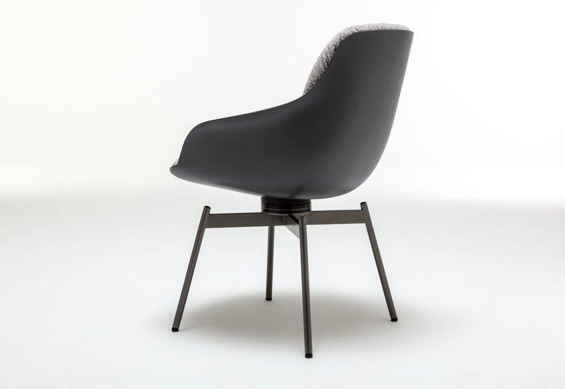 &copy; RBJUA23320854_1.jpg