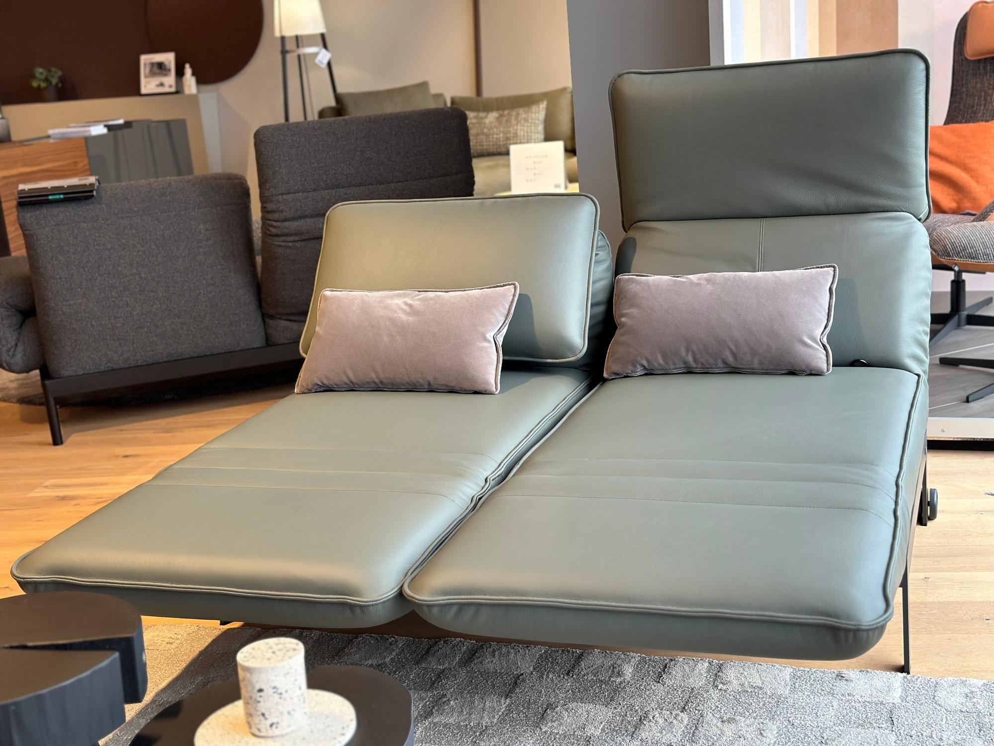 &copy; RBMERA2238106_1.jpg