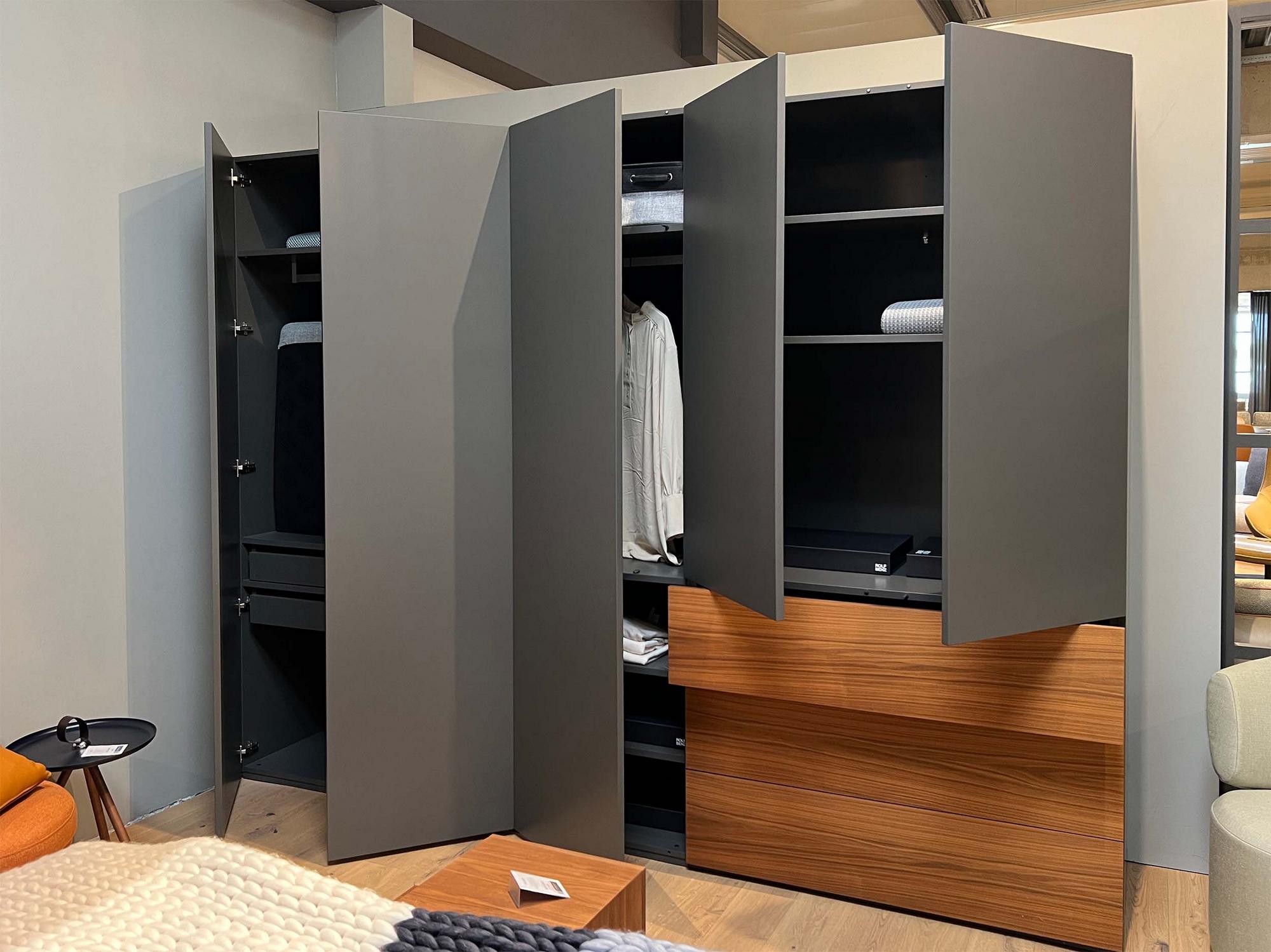 &copy; RBSTRETTOSCHR_1.jpg