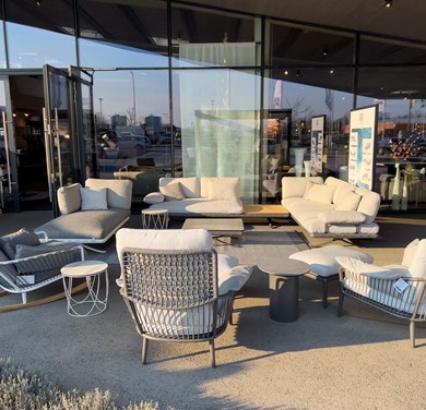 © RBYOKO20851_2.jpg