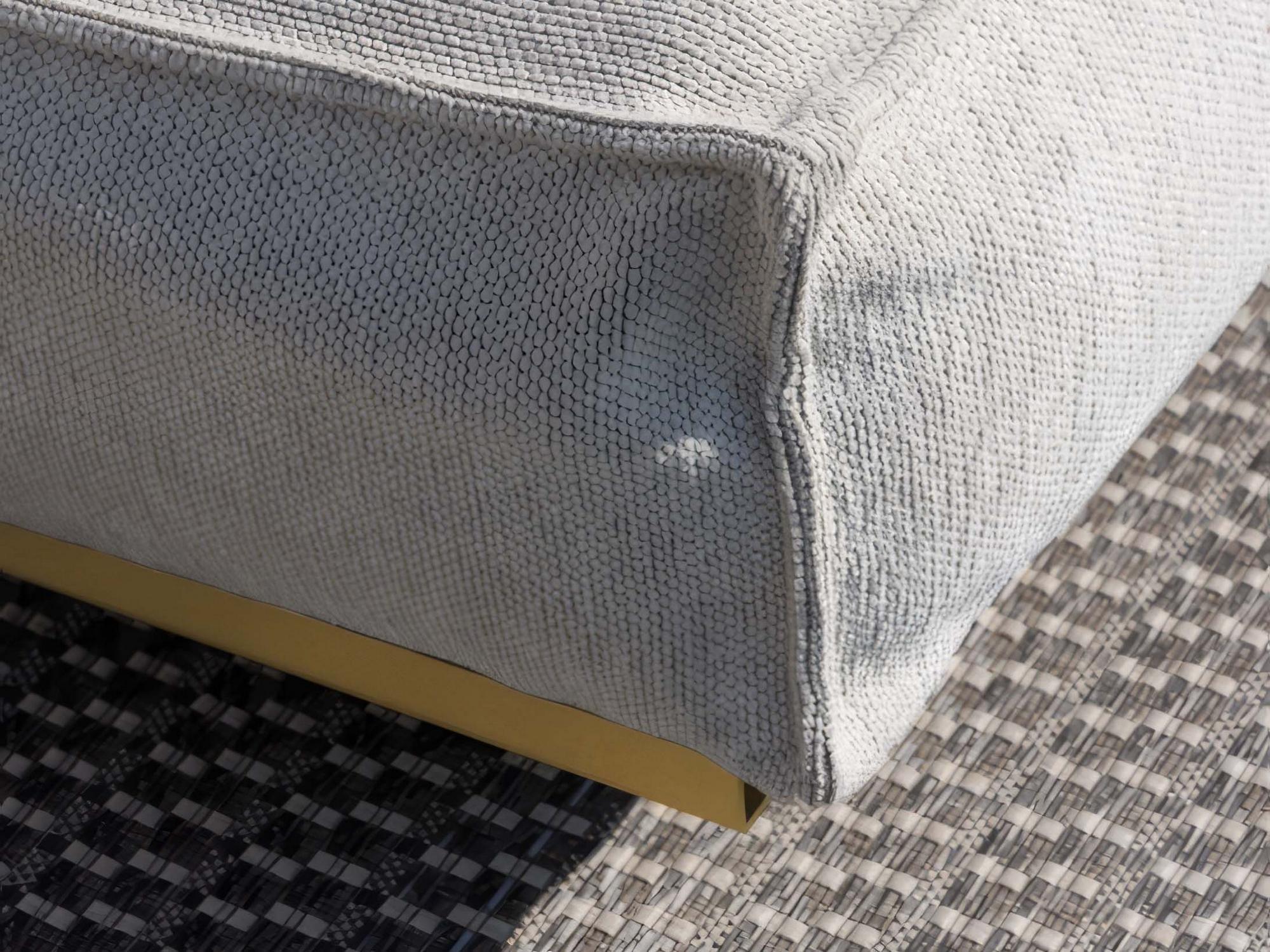 &copy; ROOLFRSBCHAMP_1.jpg