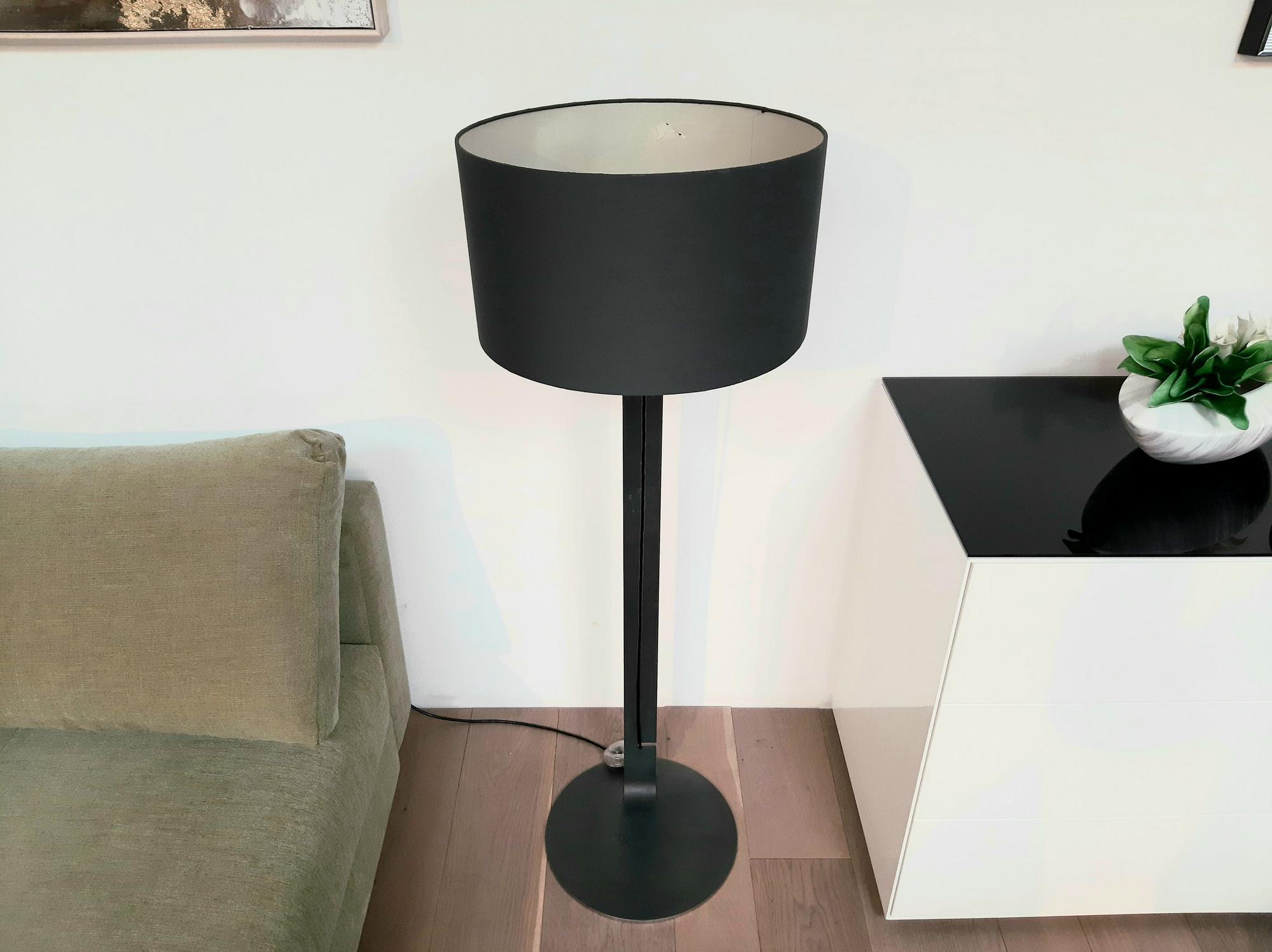 &copy; SLIDE-1_1.jpg