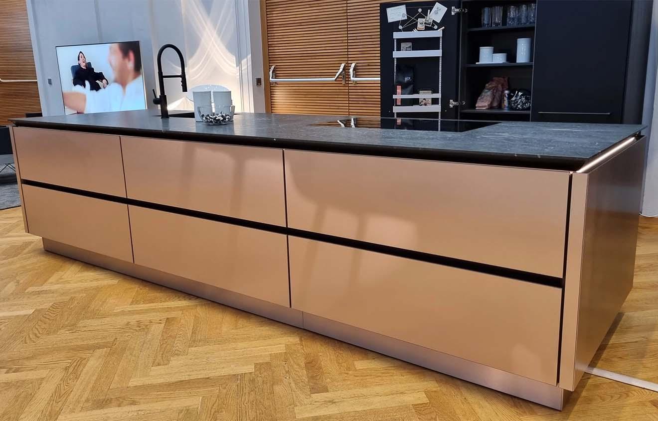 &copy; SMSLXVITRINE2_1.jpg