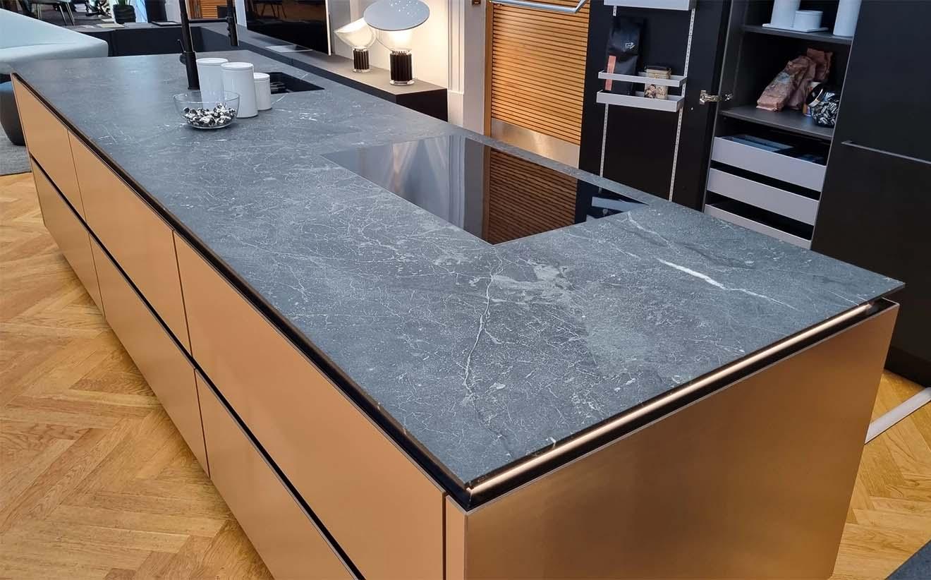 &copy; SMSLXVITRINE2_2.jpg